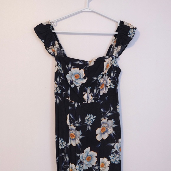 Flynn Skye Bardot Maxi Dress - Picture 4 of 9